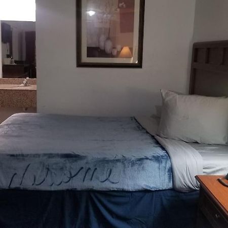 Hotel 2 Queen Beds Hotel Room 226 Booking ستيلووتر المظهر الخارجي الصورة