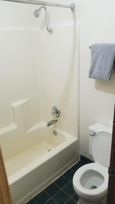 Hotel 2 Queen Beds Hotel Room 226 Booking ستيلووتر المظهر الخارجي الصورة